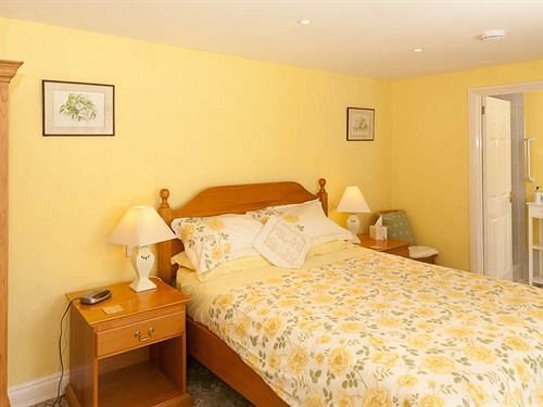 Yew Tree House - B&B Burnham-on-Sea Экстерьер фото